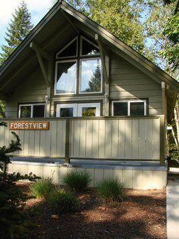 ホテルCabins And Campground At Cultus Lake Park チリワック エクステリア 写真